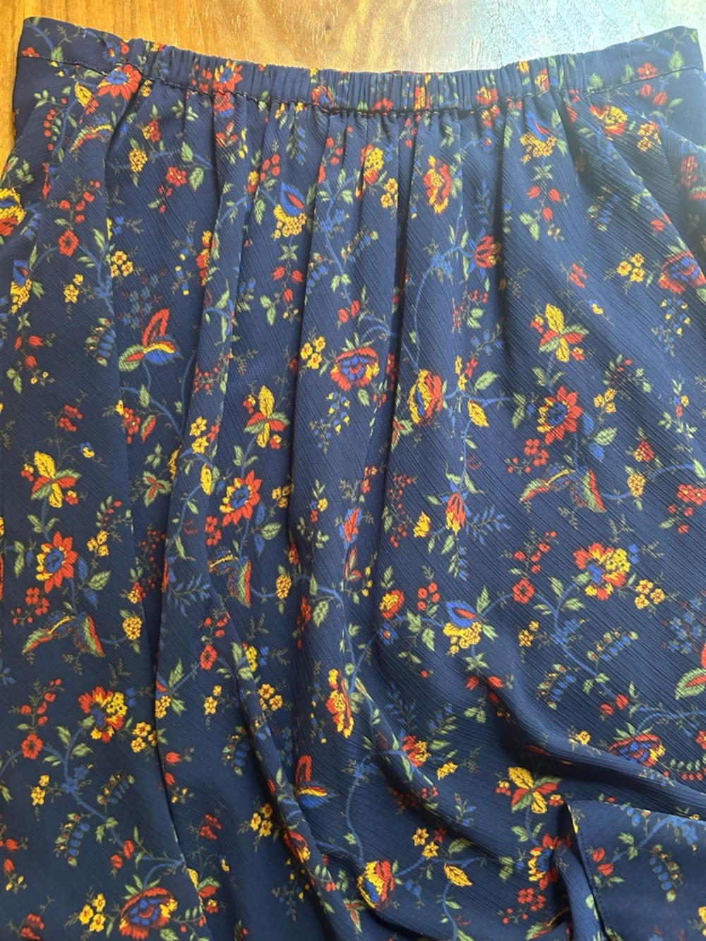 Madewell Faux Wrap Skirt in Climbing Vine | size 6 - Picture 6 of 11